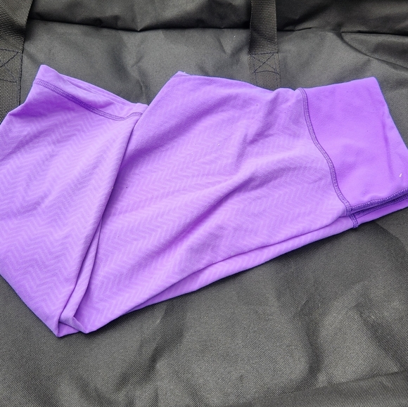 Purple wunder under capris size 6 - Picture 3 of 3